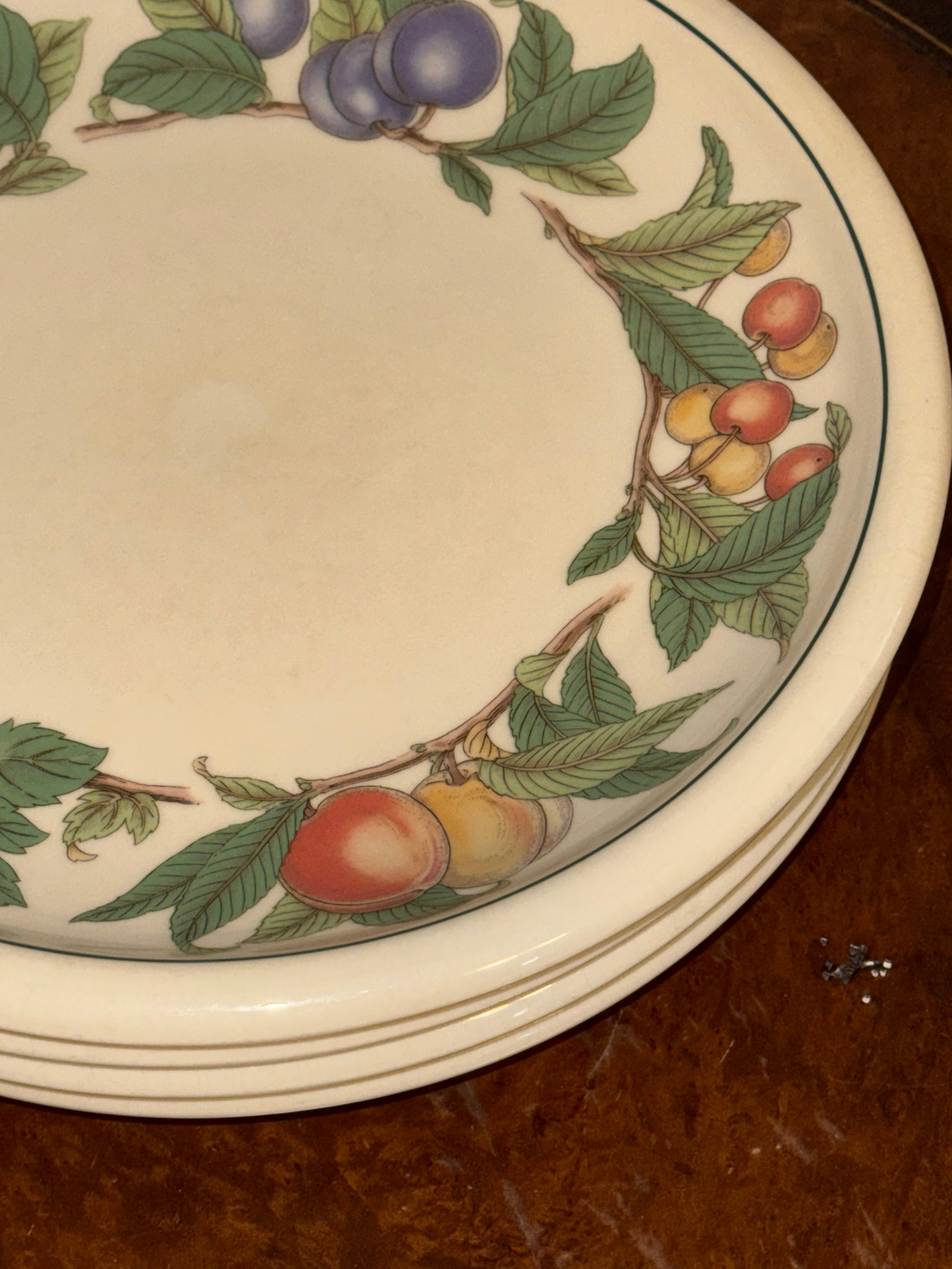 Vintage Epoch by Noritake “Wholesome” Pattern Dinner Plates Made in Korea / Oven to Table / Oven Safe / Set of 4