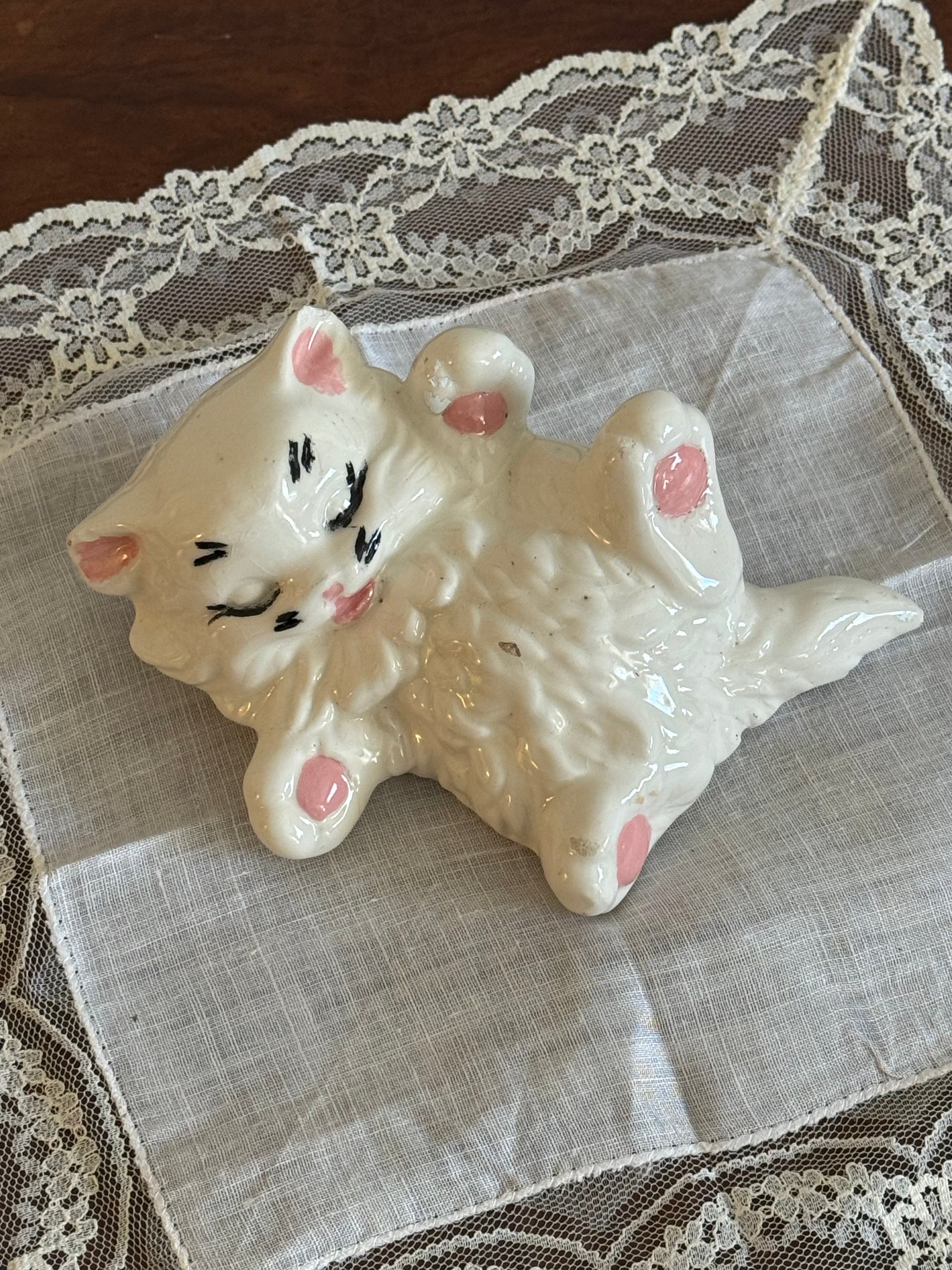 Vintage Ceramic Persian Cat Pink Paws Sleeping Eyes