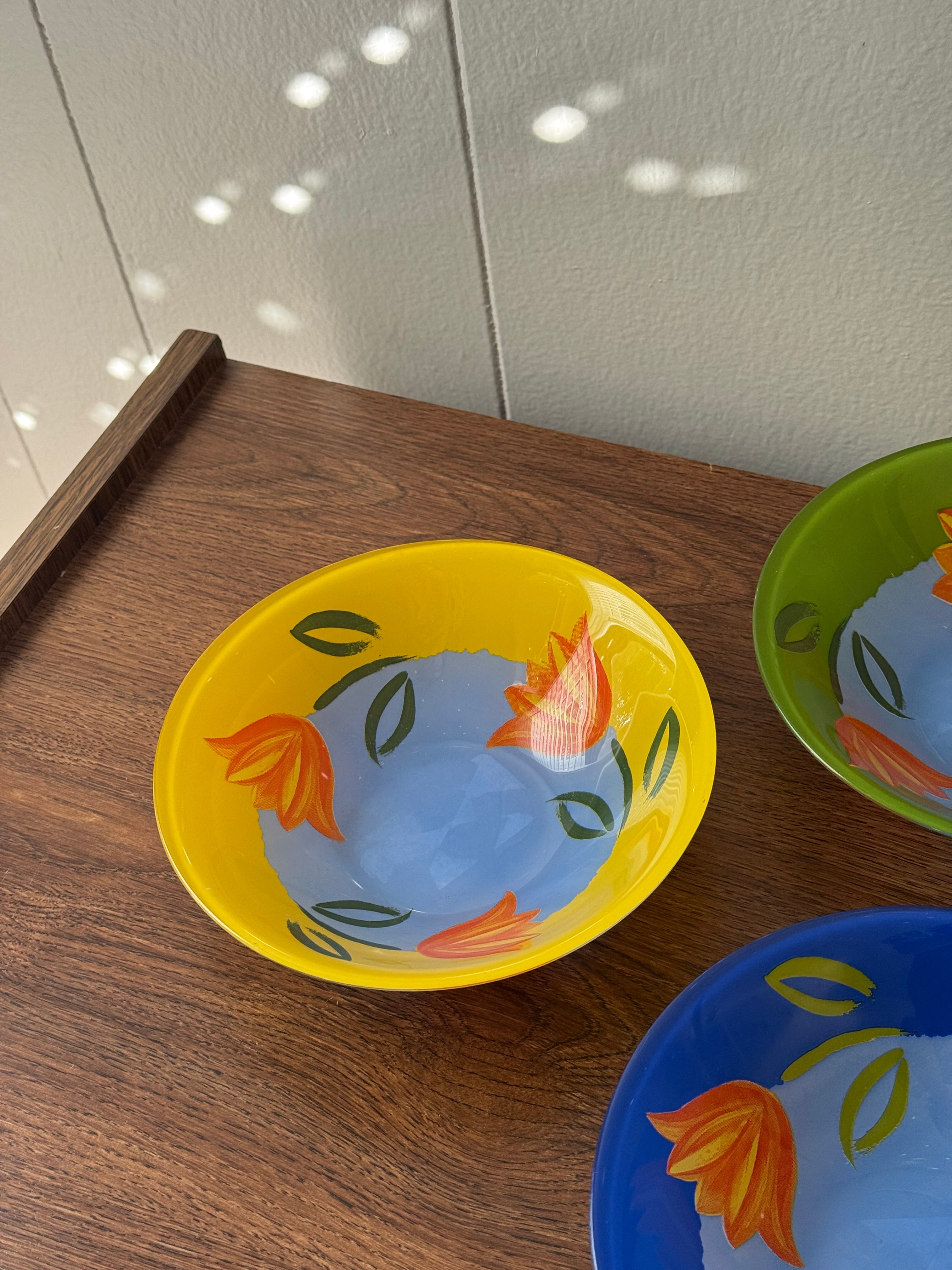 Vintage Set of 3 Arcoroc France "Matys" Tulip Floral Glass Cereal Bowls 🌷 90s Colorful Kitchen