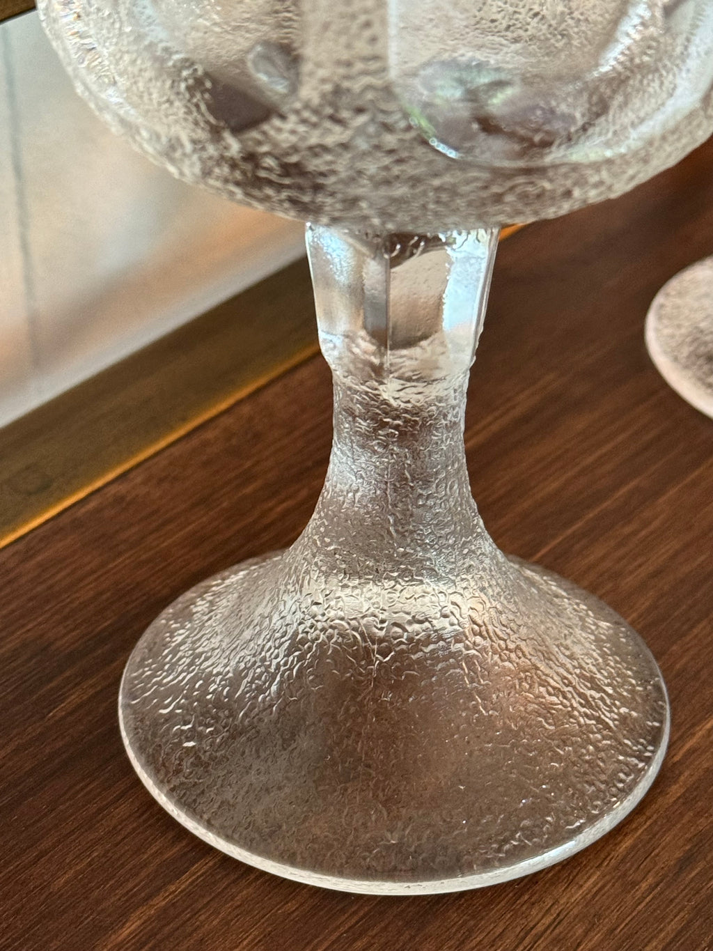 Fostoria Woodland Clear Wine Glass, Pressed Glass Textured Arch Design, Set of 4 1970s-80s