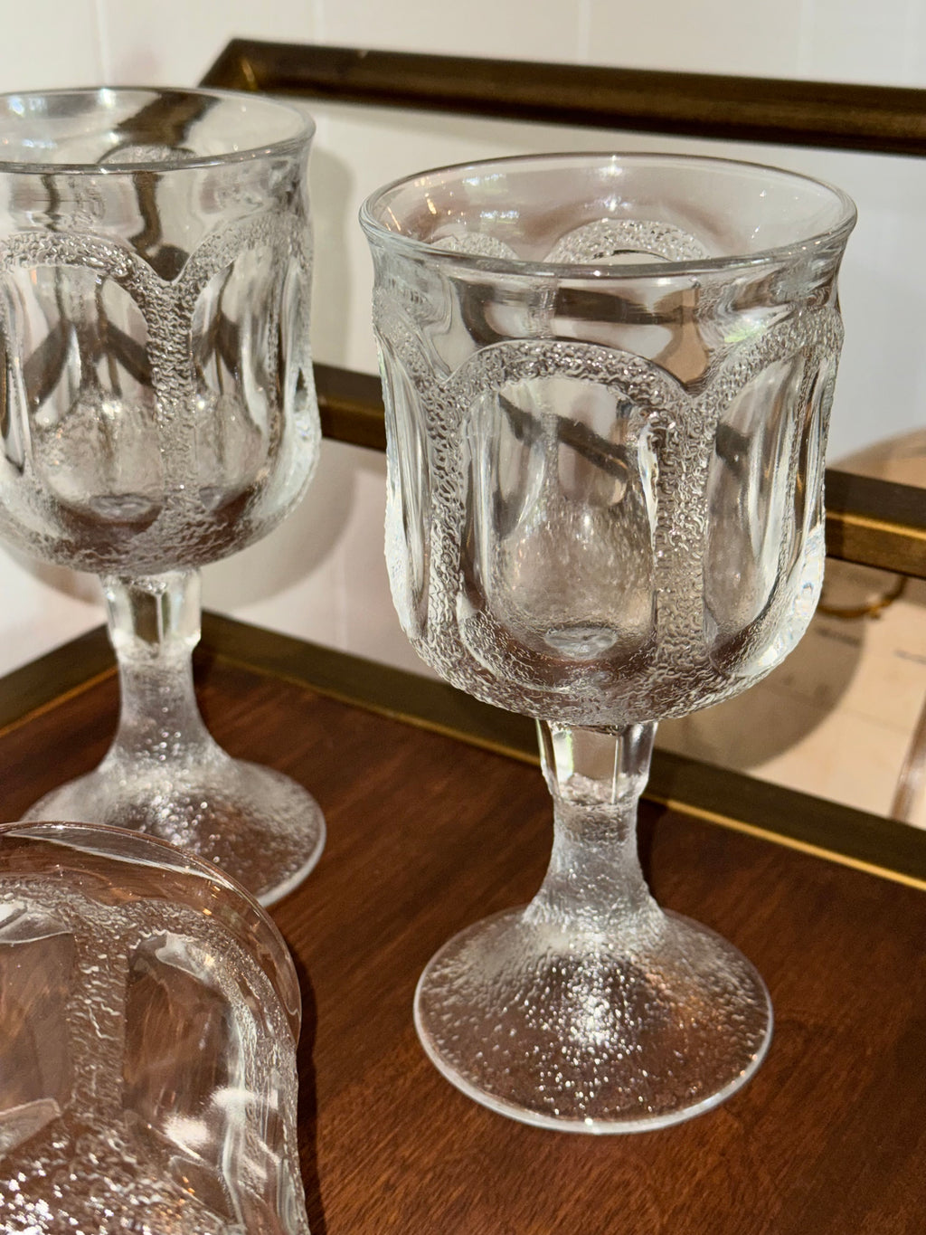 Fostoria Woodland Clear Wine Glass, Pressed Glass Textured Arch Design, Set of 4 1970s-80s
