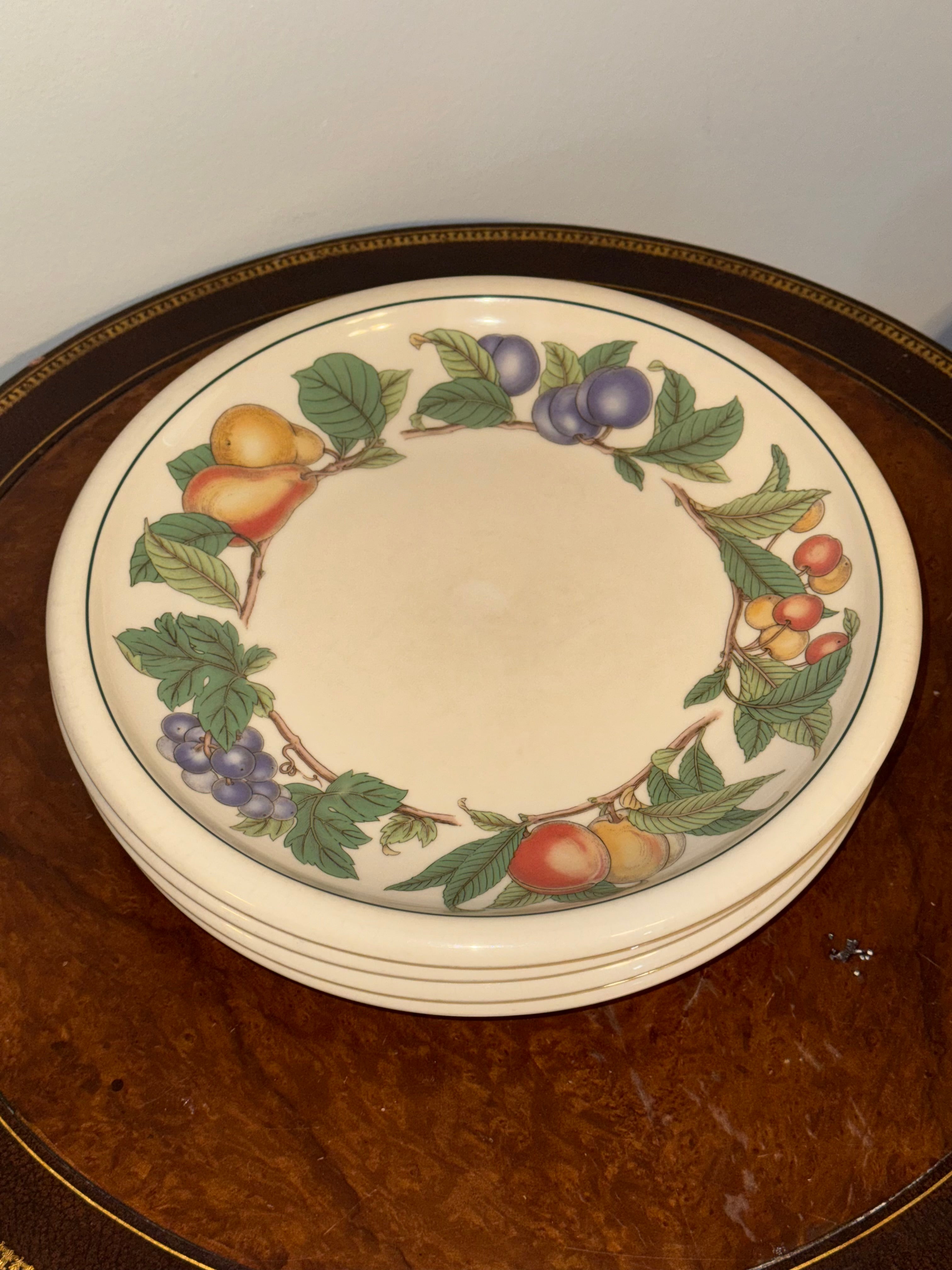 Vintage Epoch by Noritake “Wholesome” Pattern Dinner Plates Made in Korea / Oven to Table / Oven Safe / Set of 4
