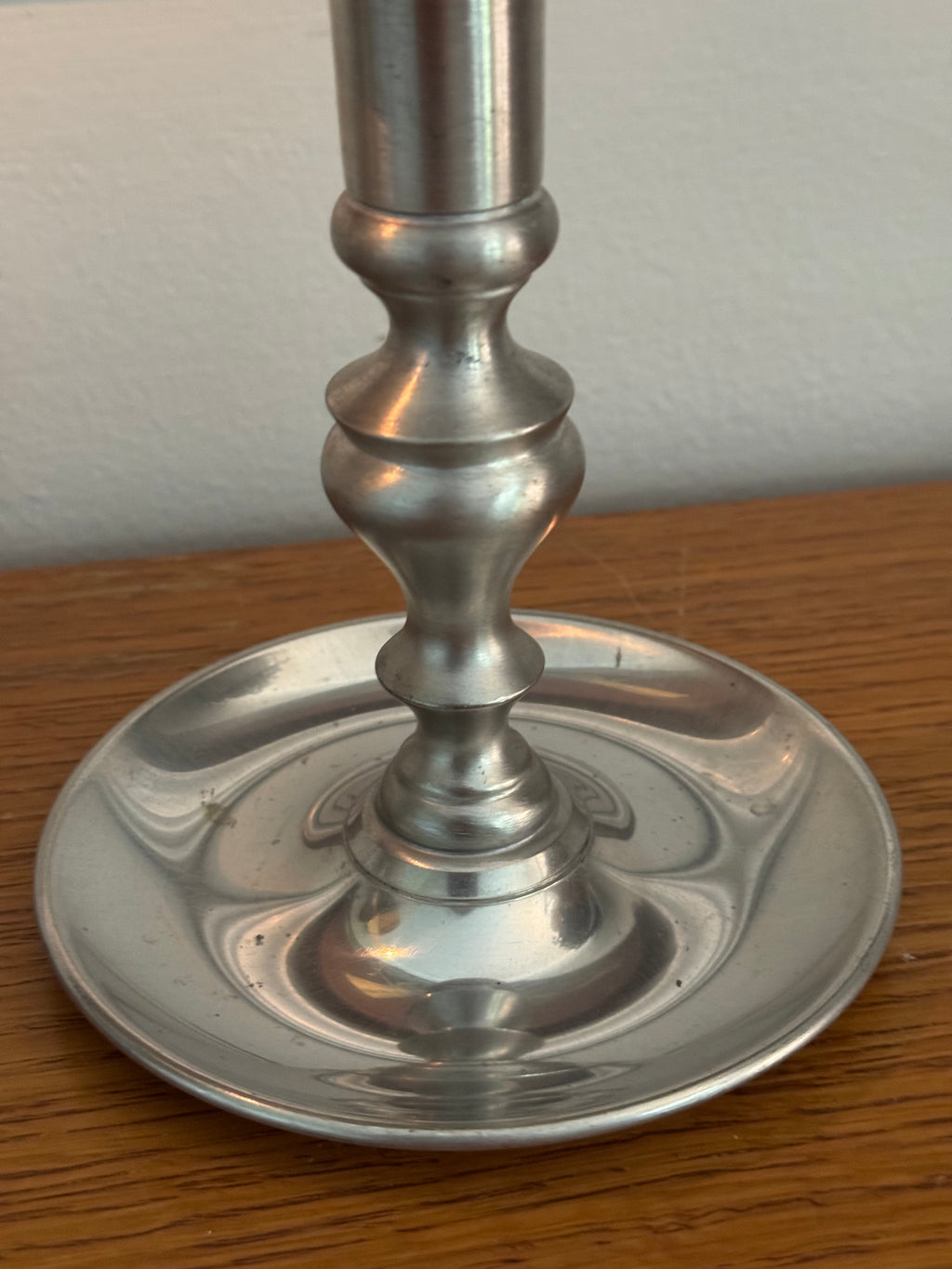 Pair of Woodbury Pewter Colonial Style Candlestick Holders