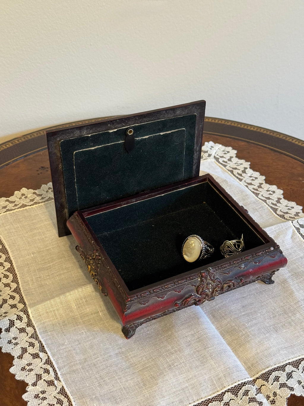 Vintage Ornate Victorian-Style Trinket / Jewelry Box with Photo Lid