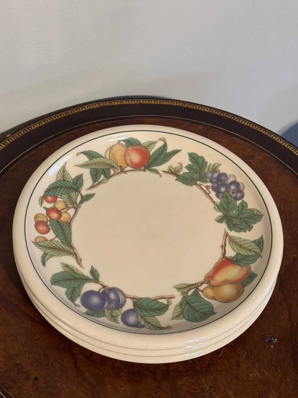 Vintage Epoch by Noritake “Wholesome” Pattern Dinner Plates Made in Korea / Oven to Table / Oven Safe / Set of 4
