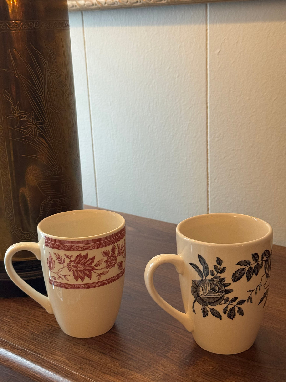Vintage Churchill England Transfer-ware Mugs
