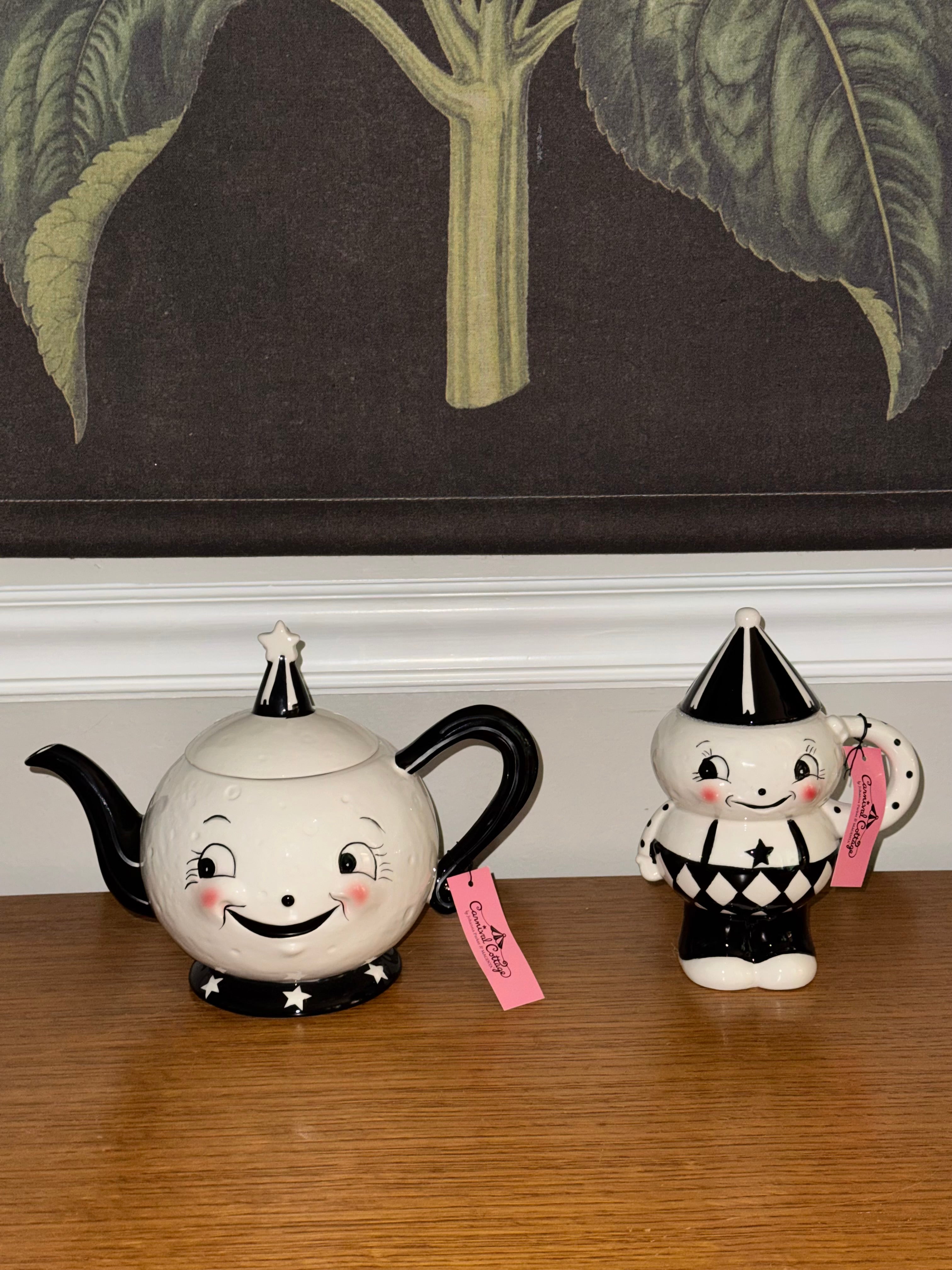 NWT Johanna Parker Carnival Cottage “Laughing Luna” Teapot and Mug Set
