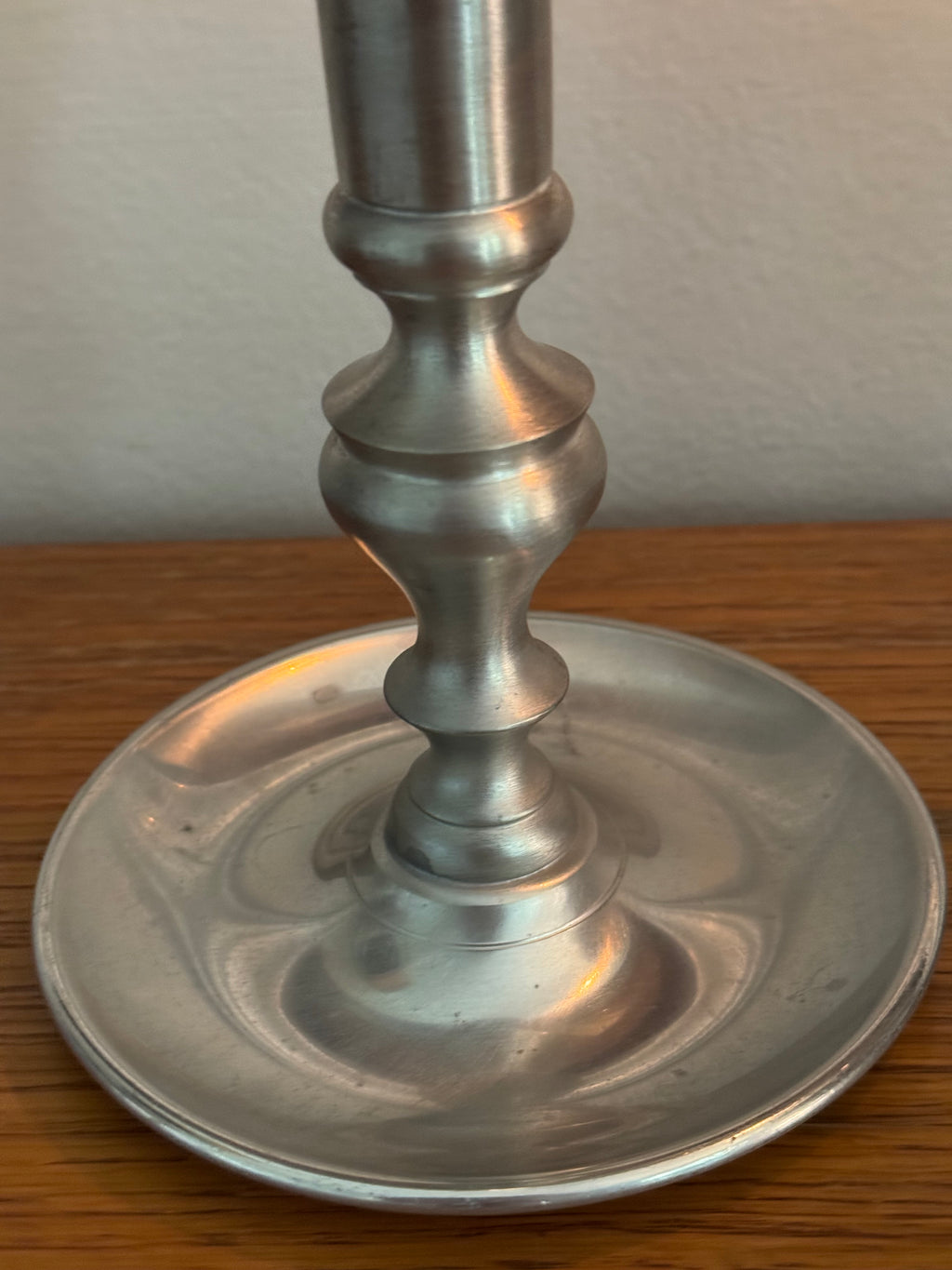 Pair of Woodbury Pewter Colonial Style Candlestick Holders