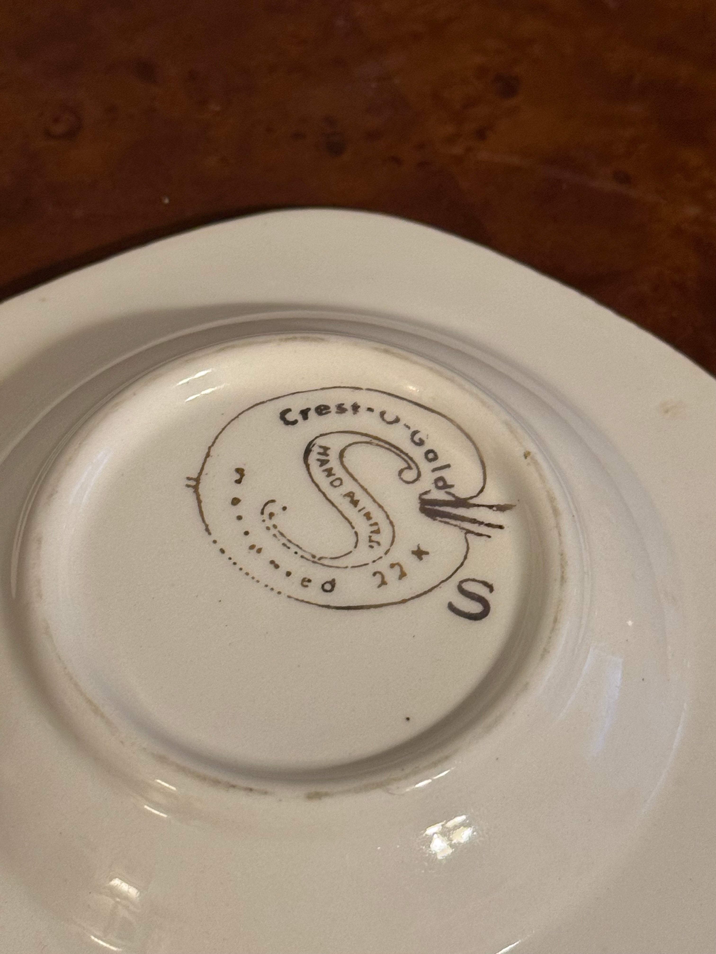 Vintage Crest-O-Gold Ashtray Victorian 22k Gold Trim