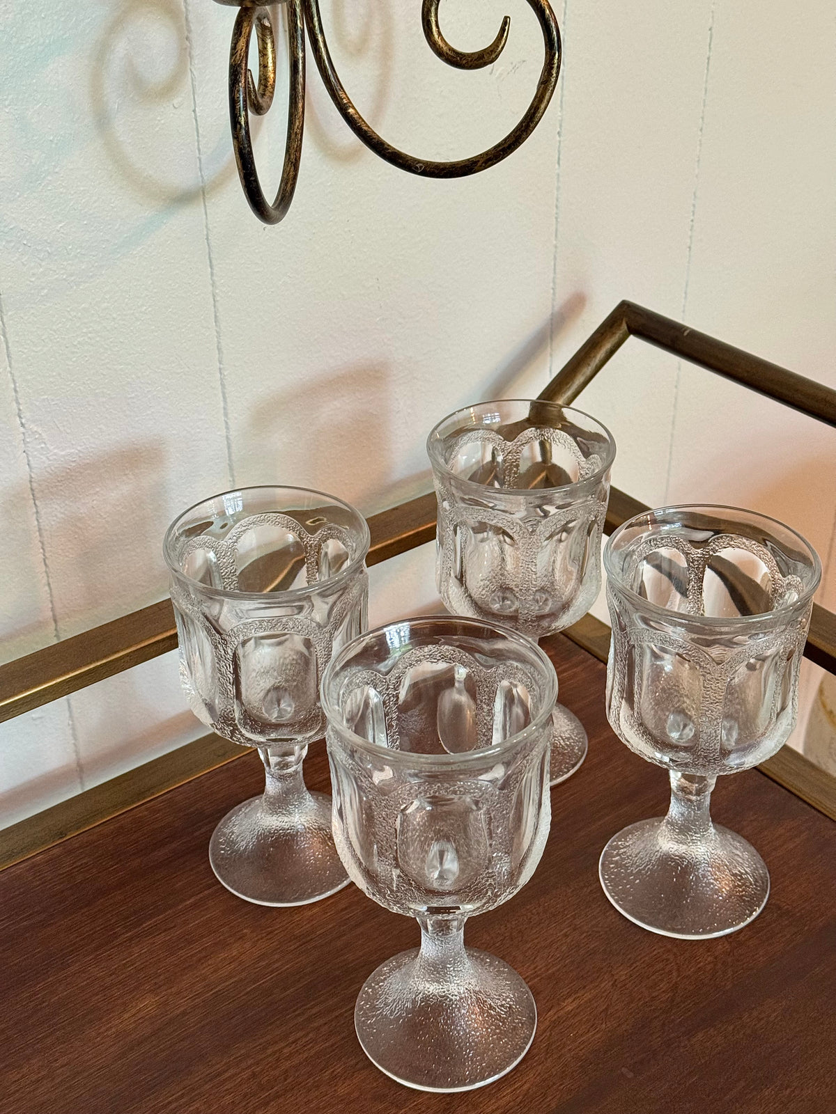 Fostoria Woodland Clear Wine Glass, Pressed Glass Textured Arch Design, Set of 4 1970s-80s