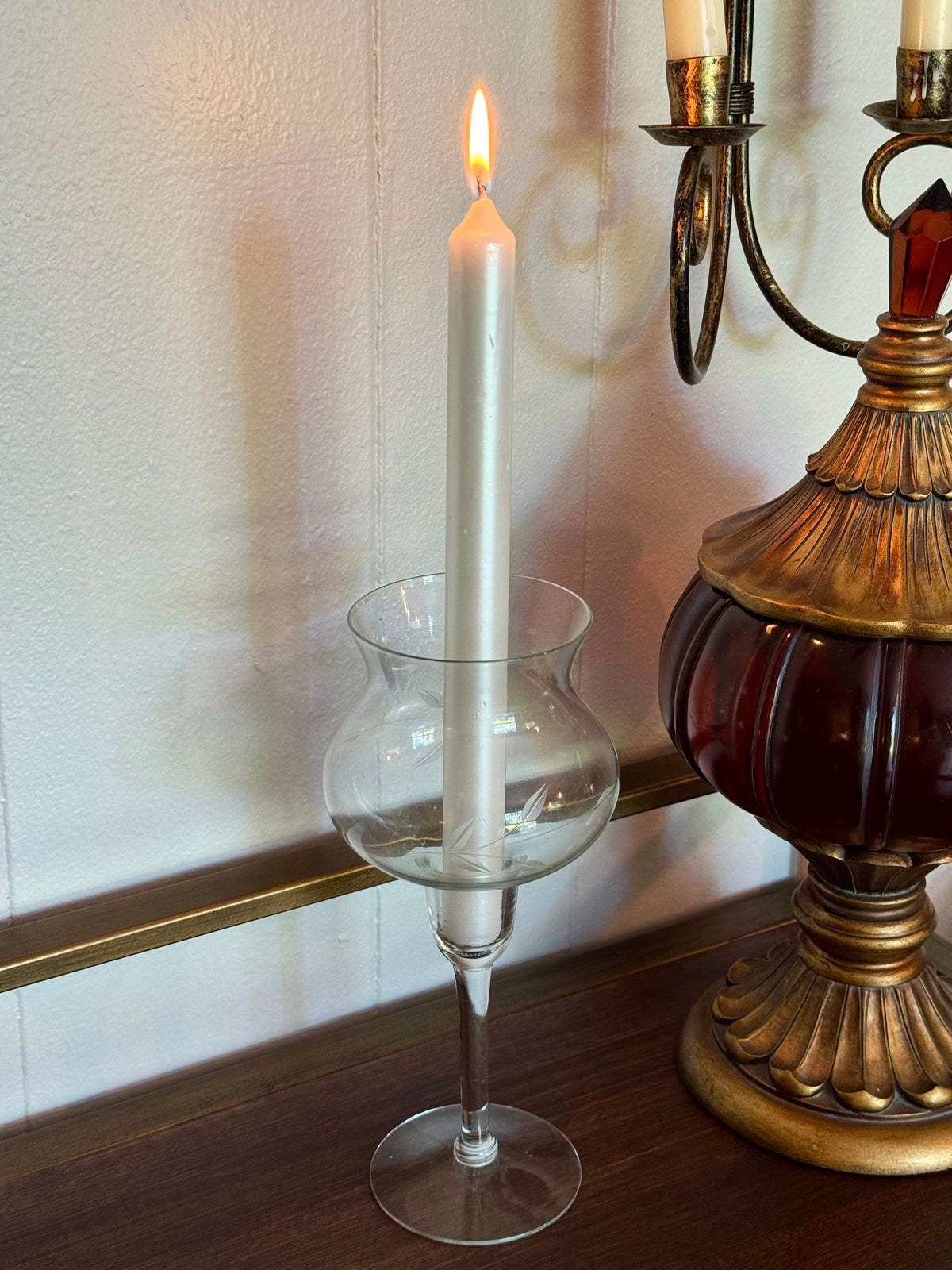 Vintage Clear Etched Glass Candle Holder 🕯️