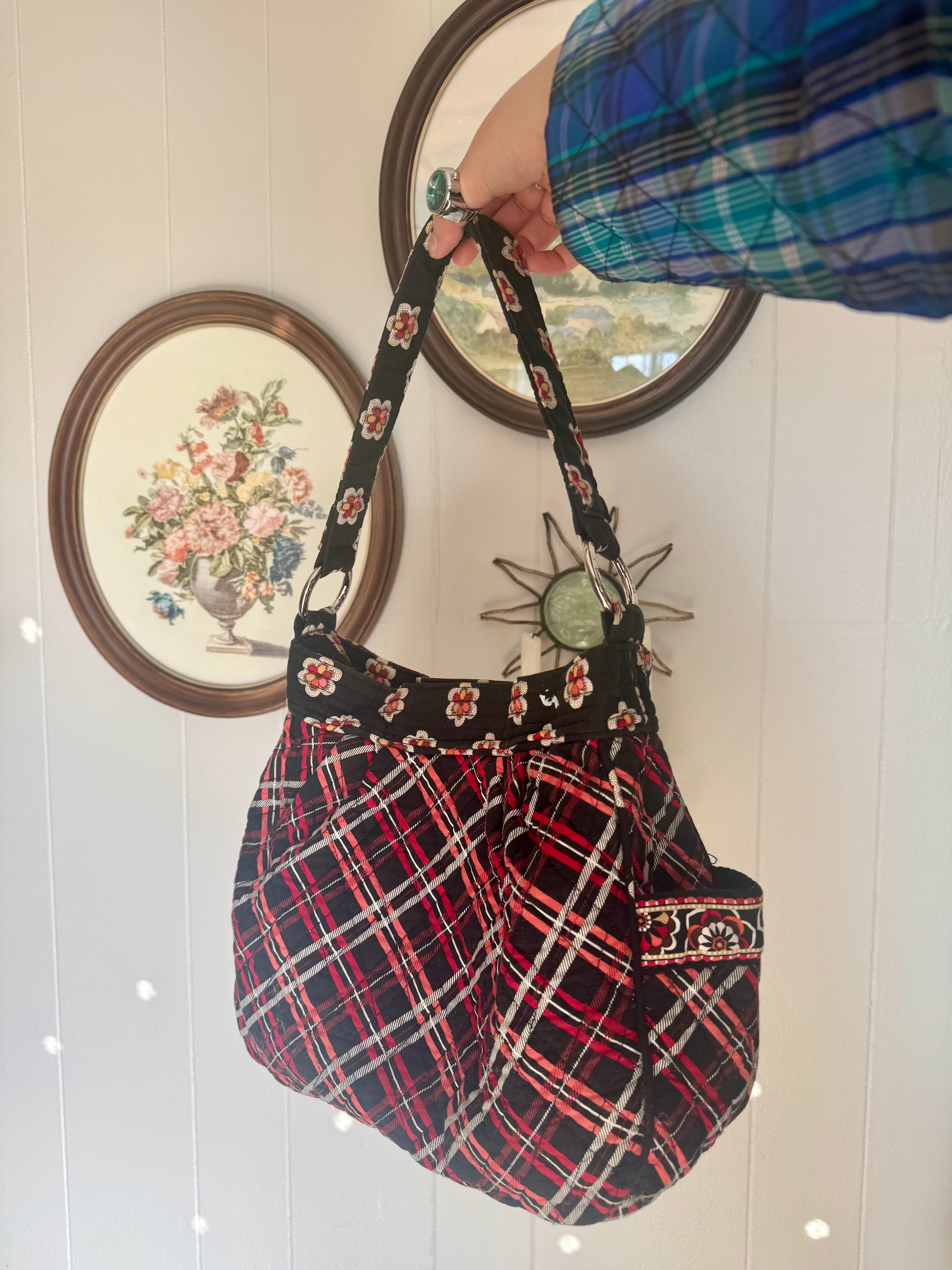 Vera Bradley Black Floral Pirouette Shoulder Bag Reversible