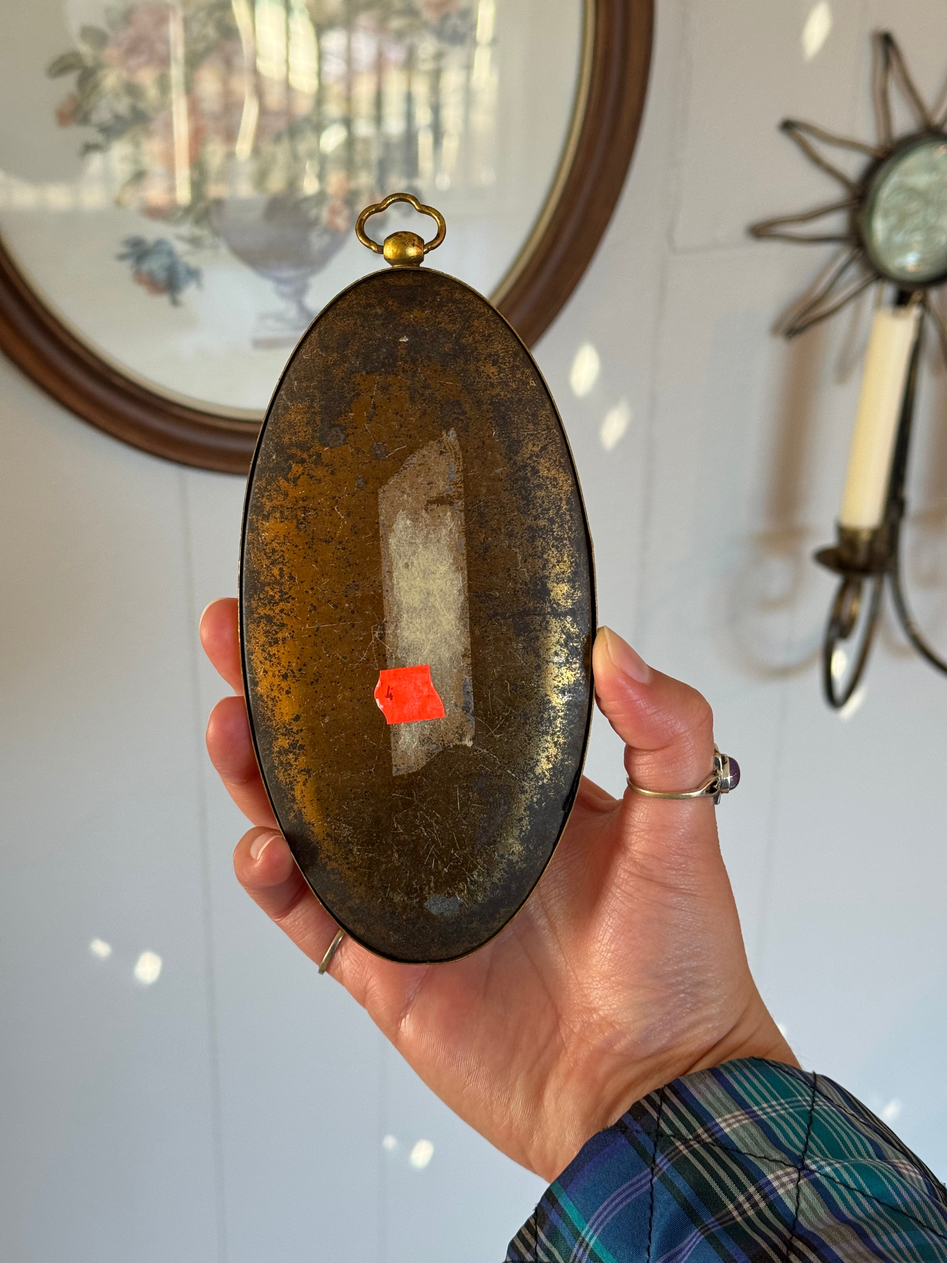 Vintage Oval Metal Brass-Toned Finished Frame (Sealed/Non-Opening Back)