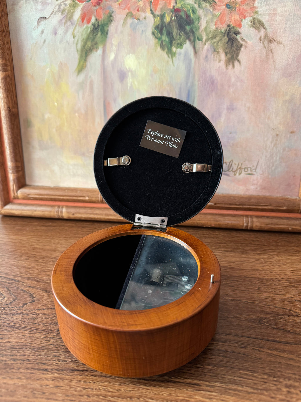 Jewelry Keepsake Music Box Woodgrain Trim