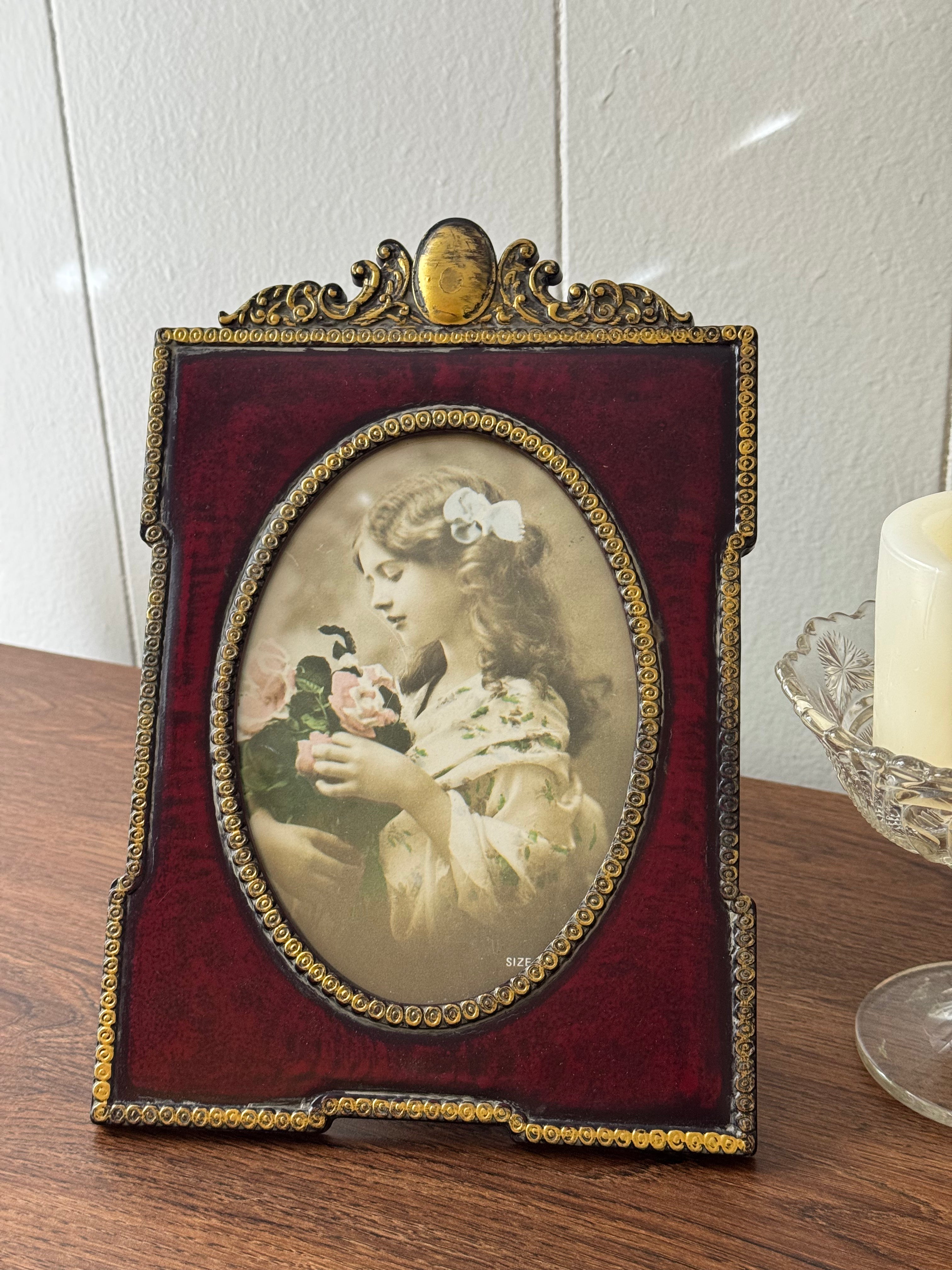 Vintage Ornate Victorian/Boroque-Style Photo Frame